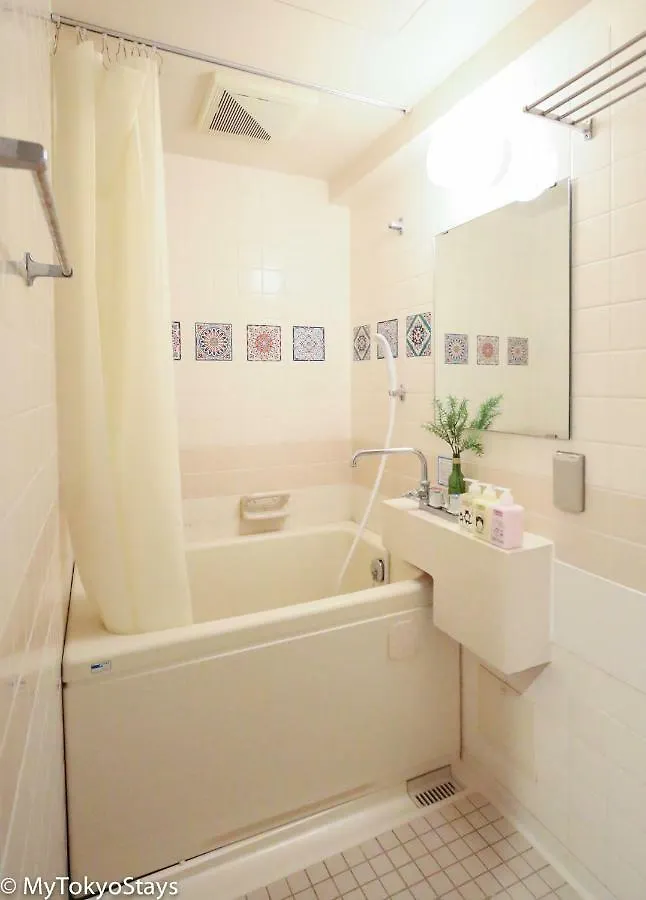 Best Value Studio Apartment With Fast Internet, Monthly Stay Ok Jr Yamanote Line Ueno! Tokyo